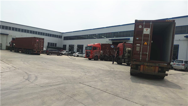 5箱货柜等待装车,忙碌而充实的一次国外发货