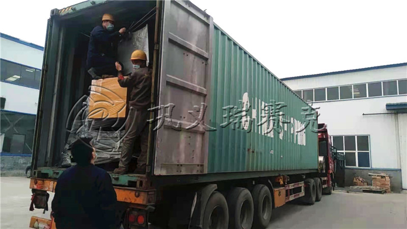 澳大利亚废旧轮胎加工处理设备发货案例现场.jpg